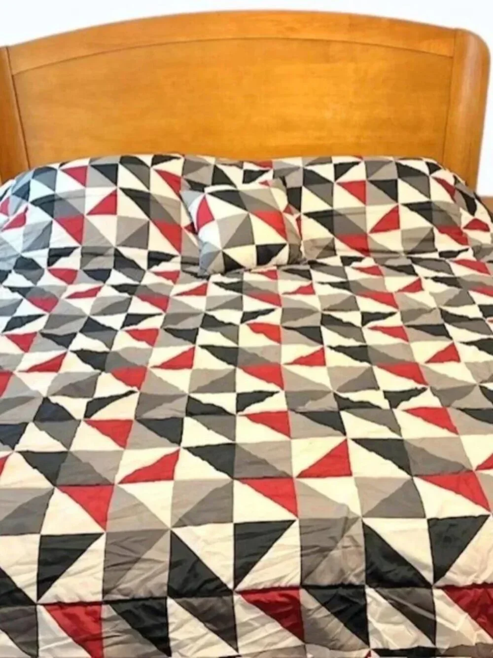 Reversible Comforter Geometric Triangles King Size